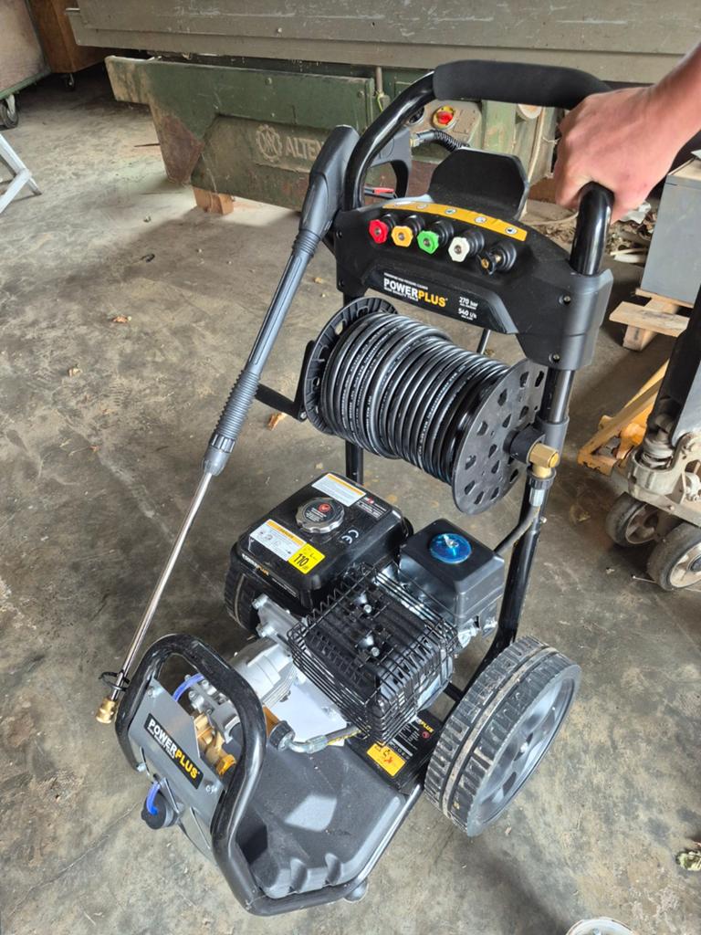 Hogedrukreiniger powerplus, Ophalen