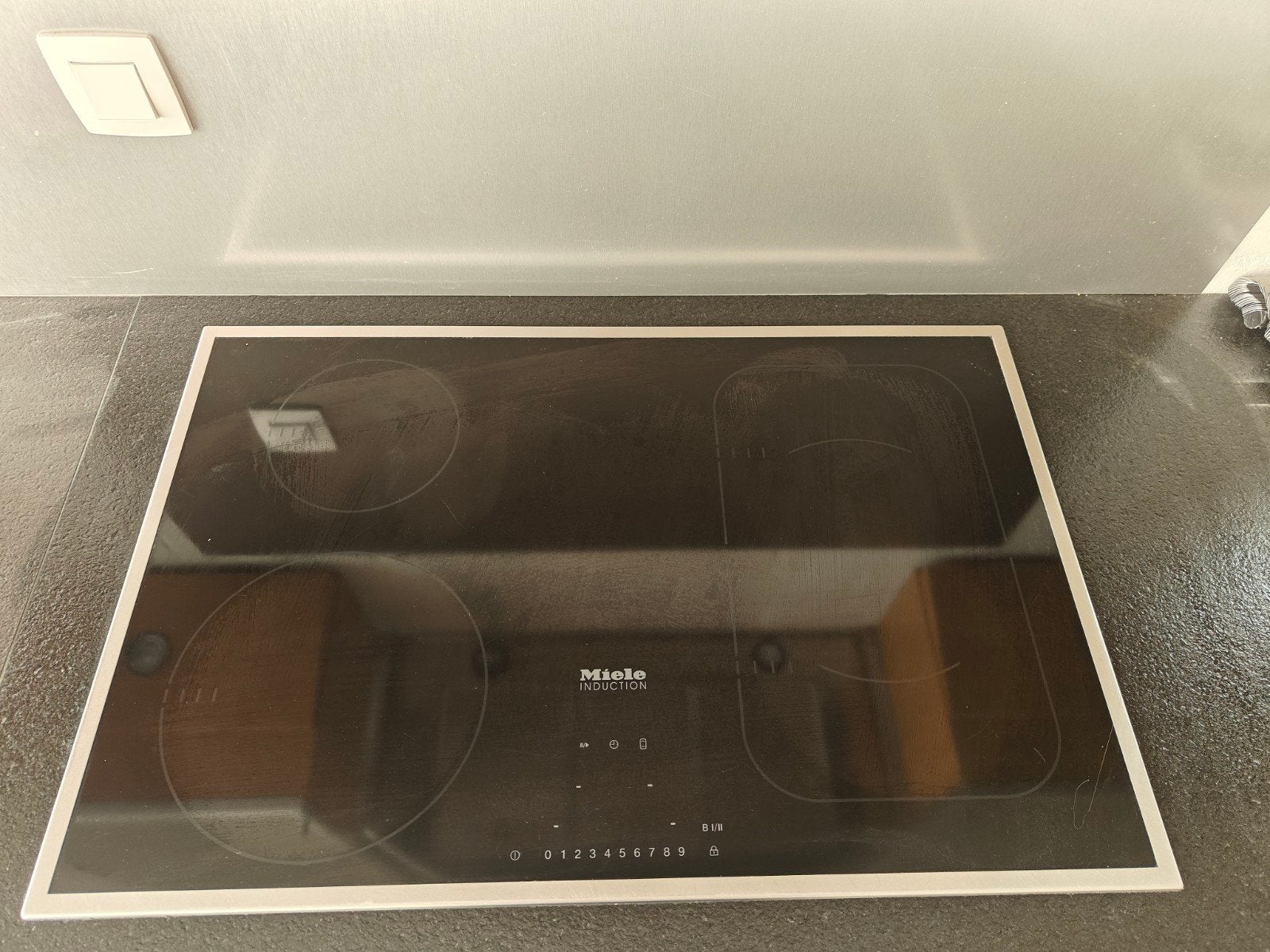 Miele inductievuur inbouw 75x50, Ophalen, Gebruikt, 4 kookzones, Inbouw