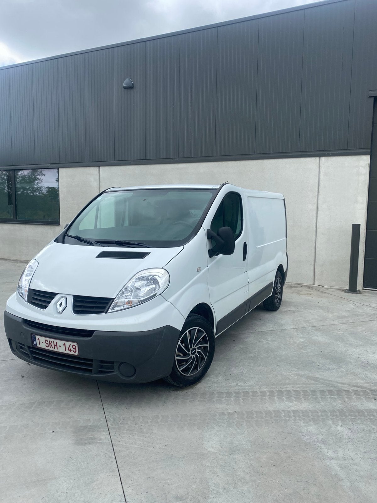 Renault Trafic 2.0 dCi L1H1 – Blanco gekeurd voor verkoop, Voorwielaandrijving, 1995 cc, 2000 kg, Renault