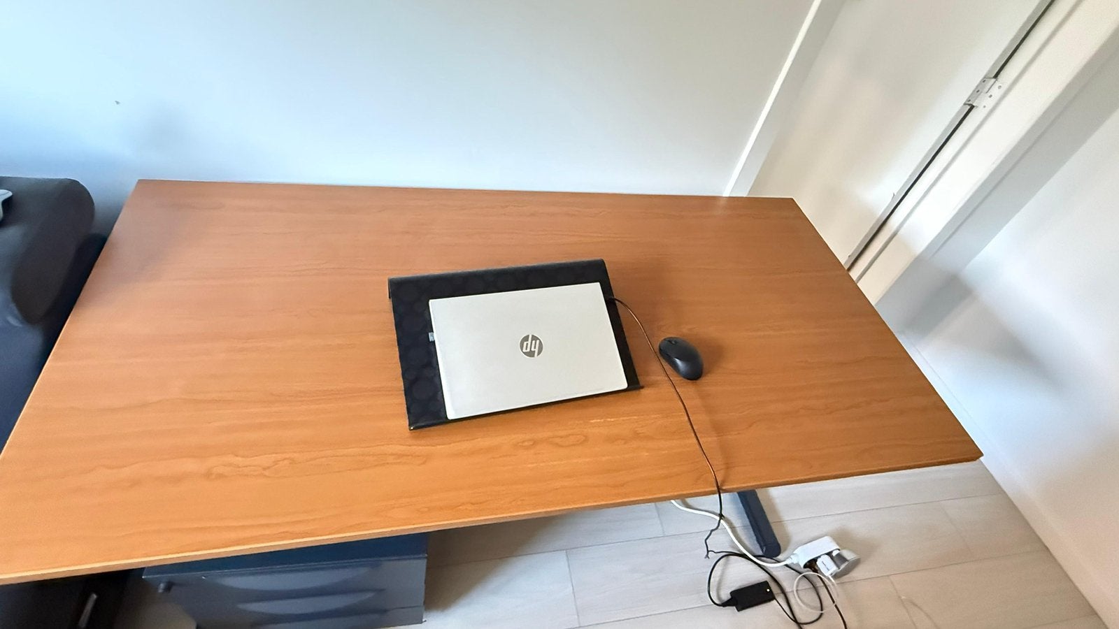 Bureau 160x80 + meuble à tiroirs sur roulettes, Maison & Meubles, Bureaux, Enlèvement, Comme neuf