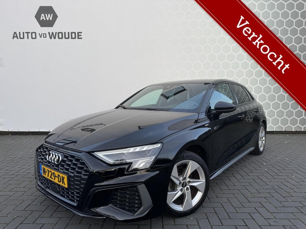 Audi A3 Sportback 30 TFSI S edition S-line Automaat Black li, Achat, Euro 6, Entreprise, Carnet d'entretien