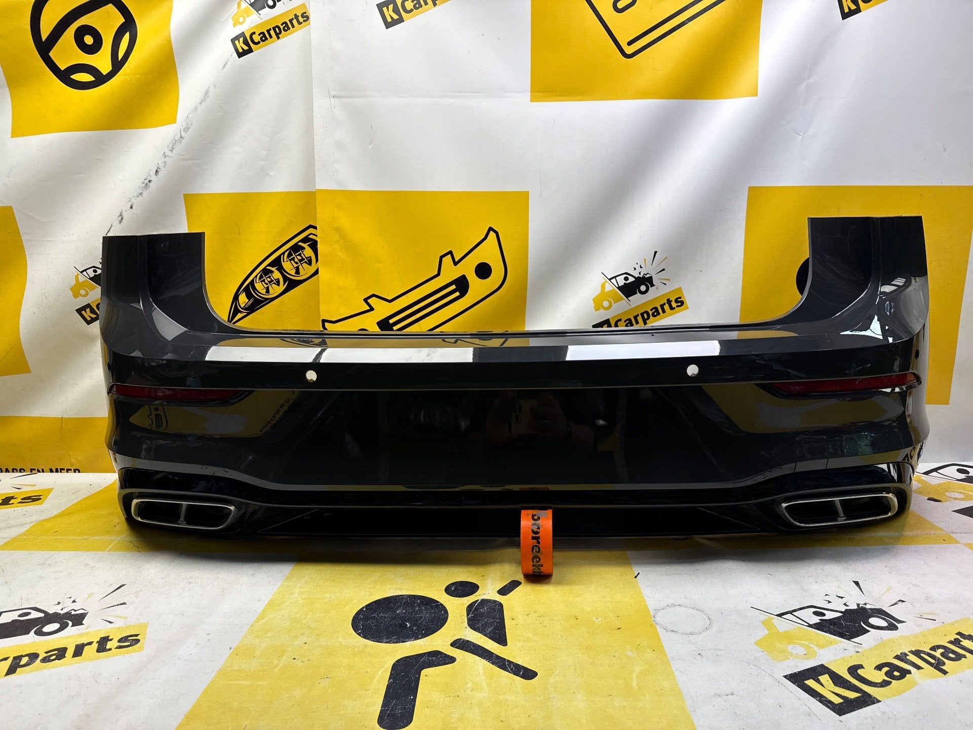 VW Golf 8 VIII R-LINE Achterbumper 5H6807421D, Gebruikt, Volkswagen, Volkswagen AG, Vw@volkswagen.de