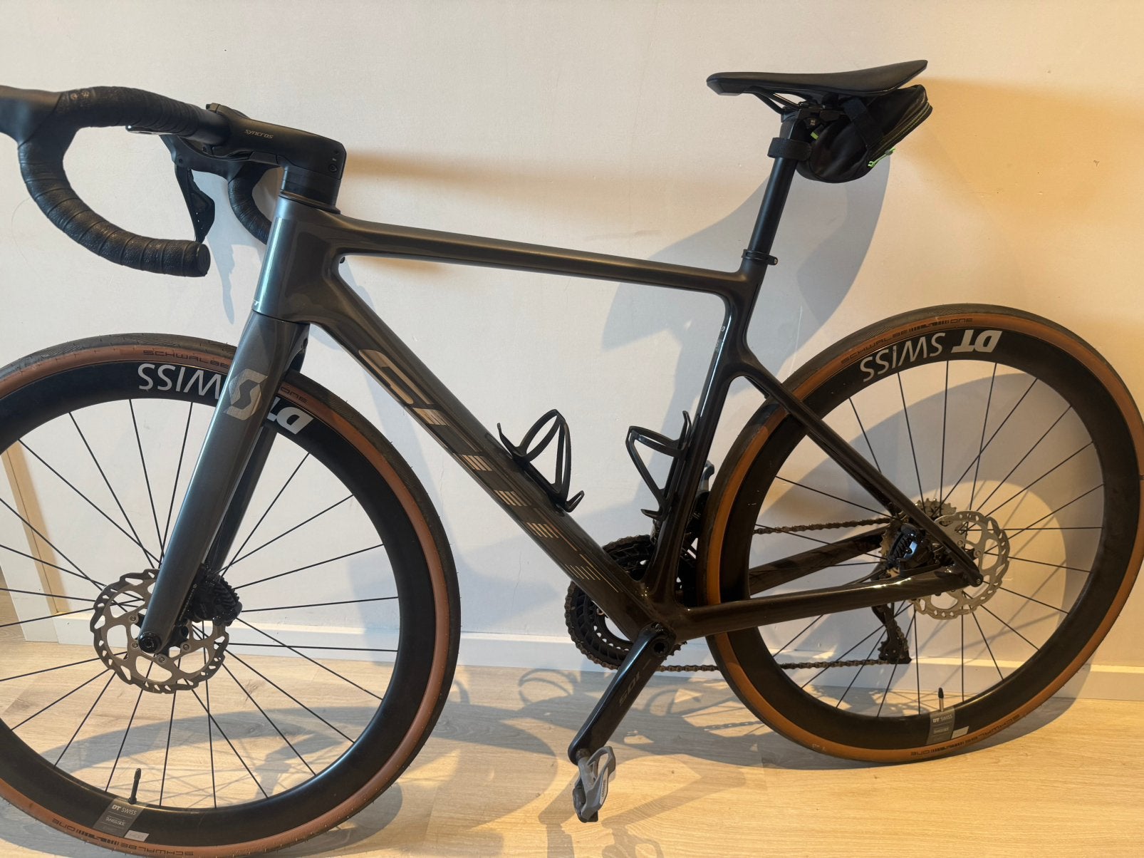 Scott koersfiets, Ophalen, Zo goed als nieuw, Carbon, Schijfrem