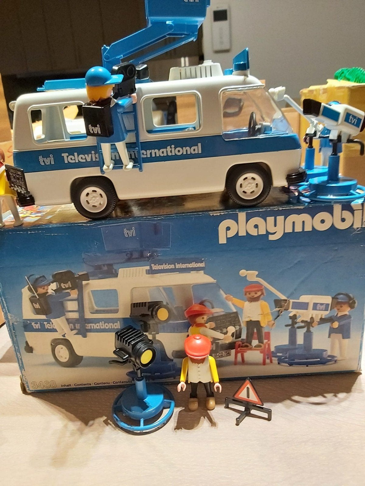 playmobil television international, Ophalen