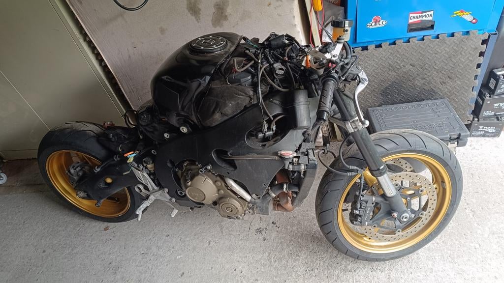 Honda Fireblade 1000rr onderdelen, Enlèvement ou Envoi
