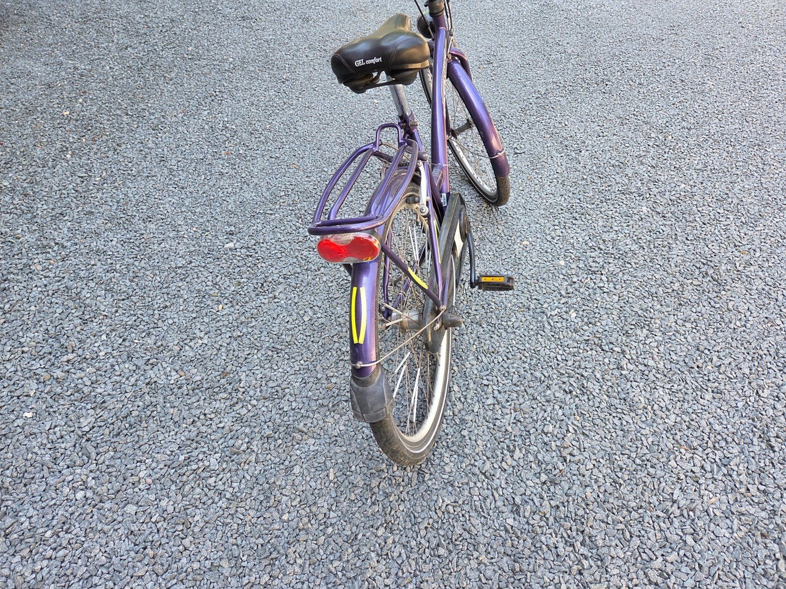 meisjes fiets, Ophalen