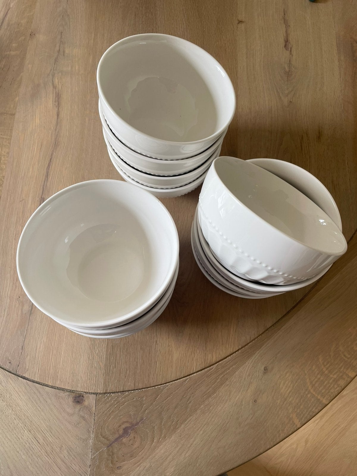 Lot de 4 bols blancs en céramique, relief perlé, Enlèvement