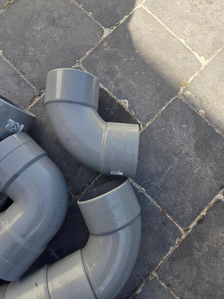 Coude en PVC de 90 et 80, Enlèvement, PVC, Coudes
