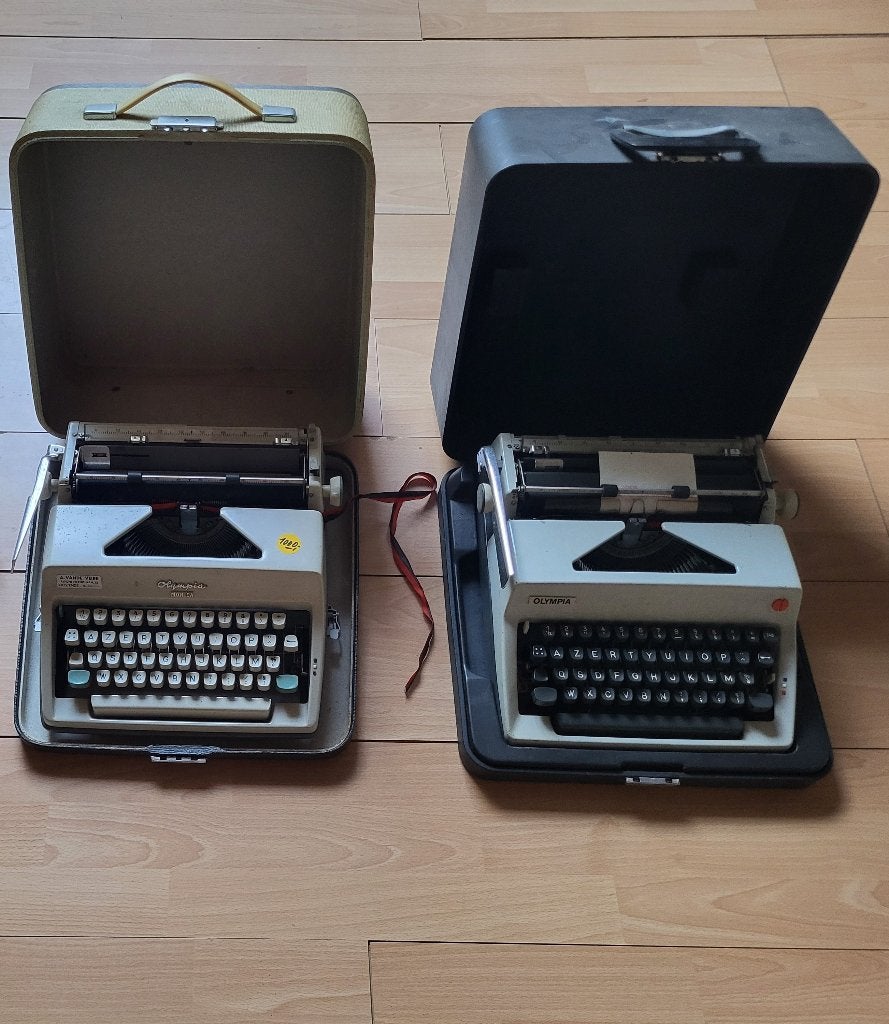 Olympia SM9 & Monica, Ophalen, Gebruikt