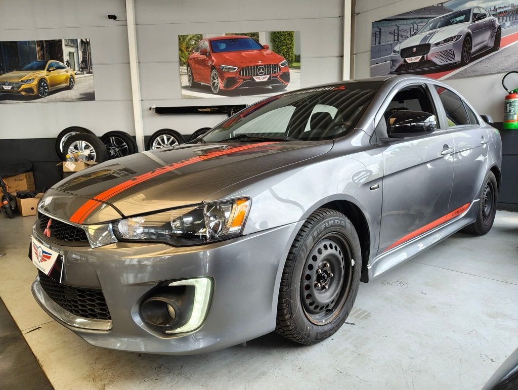 LANCER 1.6I *CIEL ETOILE*JBL*ECRAN TACTILE*SPOILER*CLIM*, Autos, Mitsubishi, Argent ou Gris, Achat, 1590 cm³, Boîte manuelle