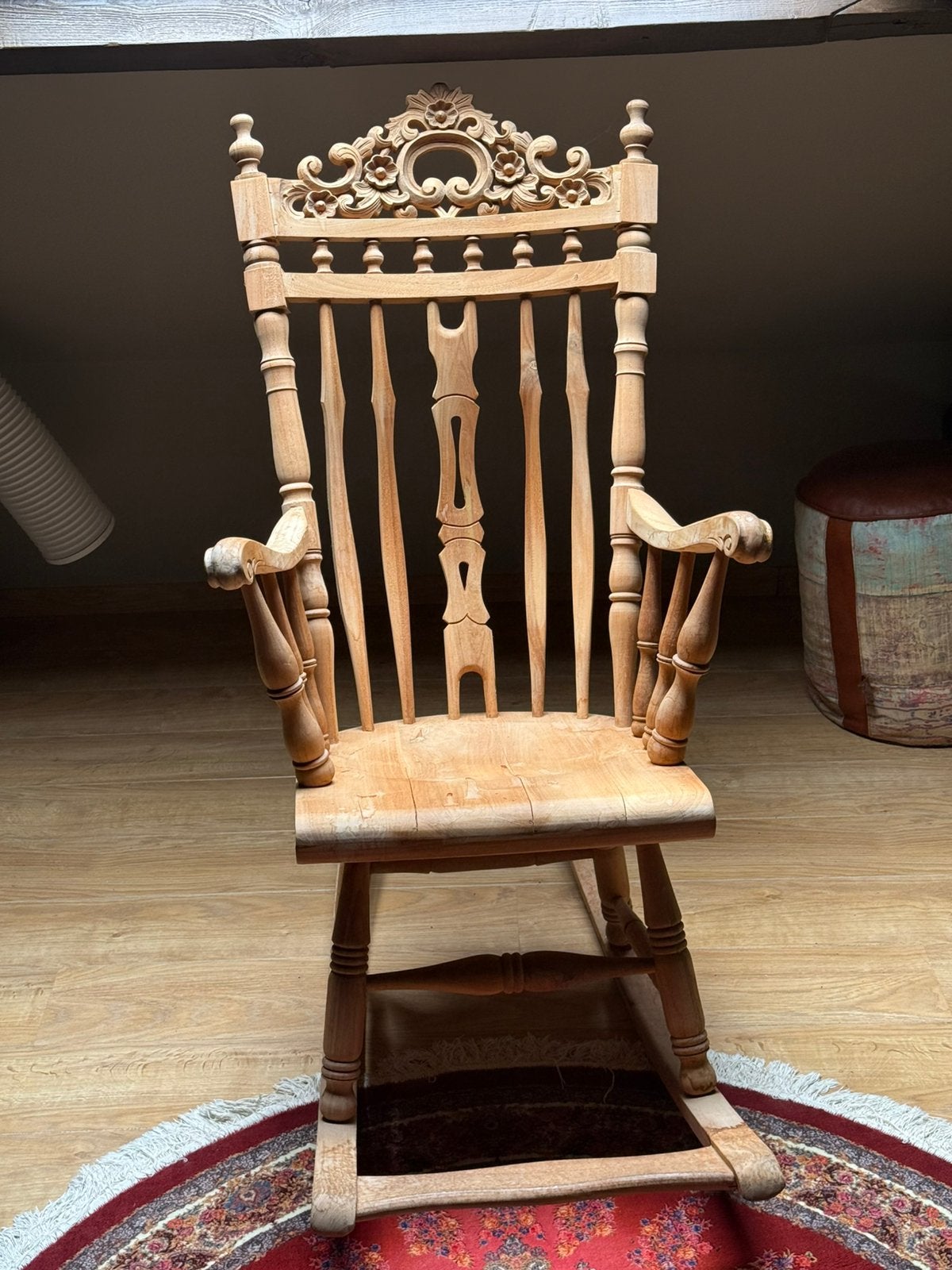 Prachtige handgemaakte houten schommelstoel / rocking chair, Enlèvement