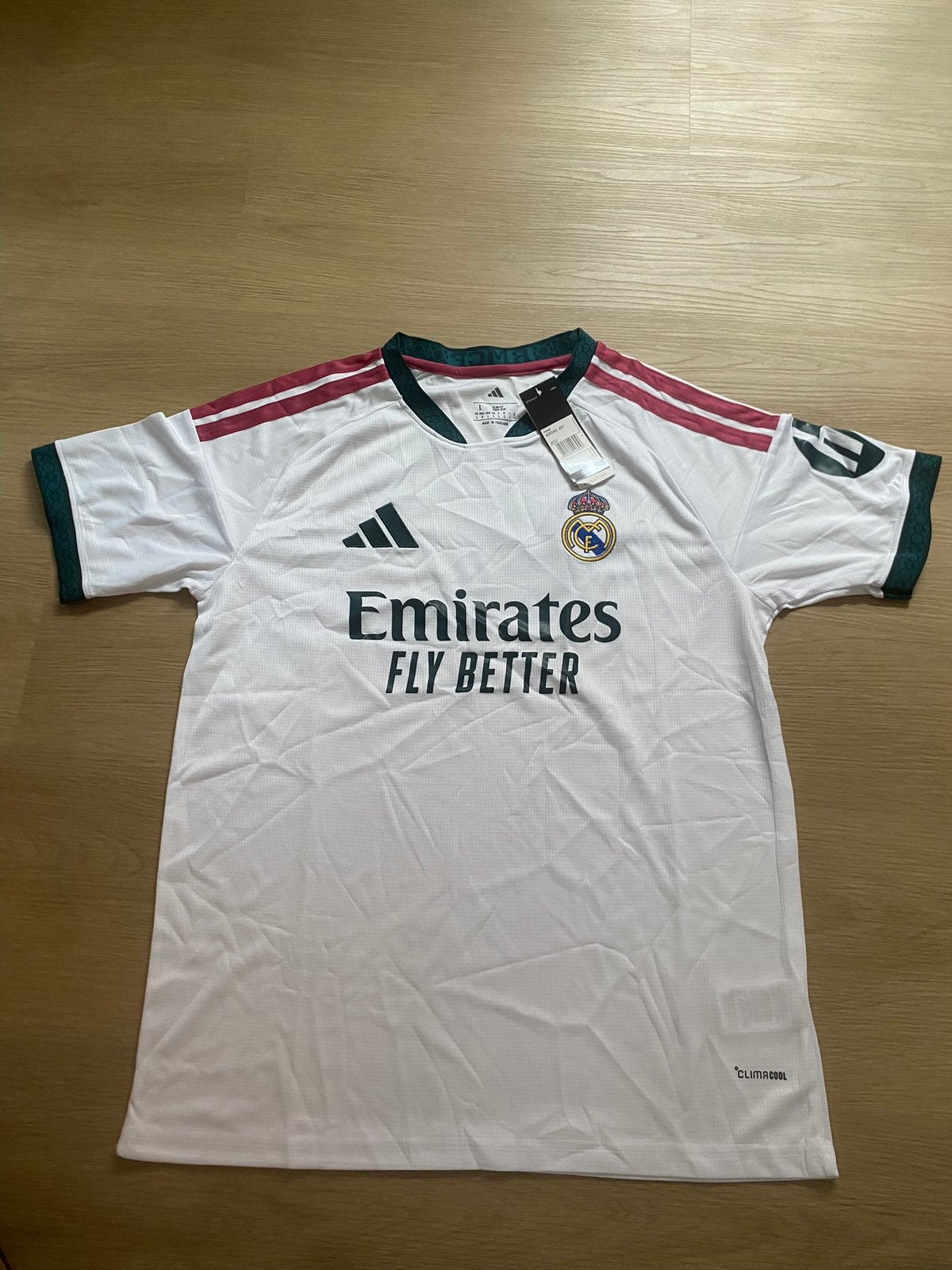 Maillot de football du real madrid, Taille L, Enlèvement ou Envoi, Neuf, Maillot