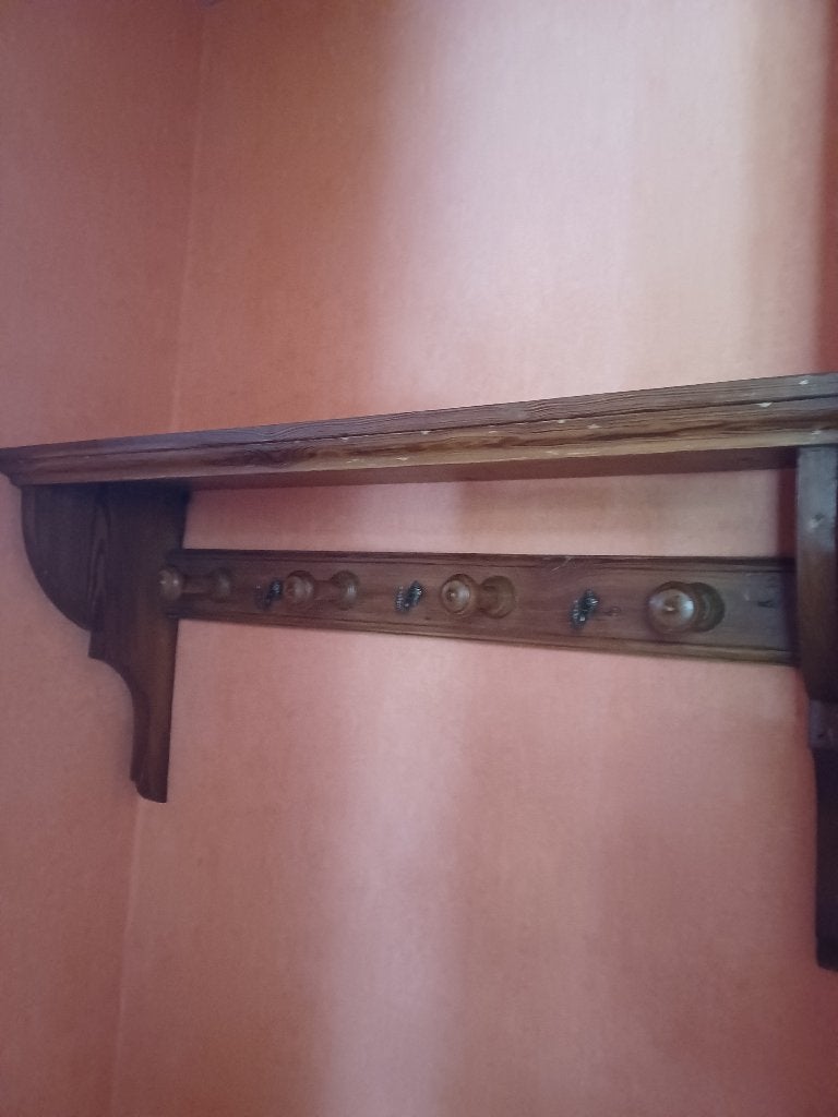 Étagère de vestiaire en bois, Enlèvement, Utilisé, Portemanteau mural