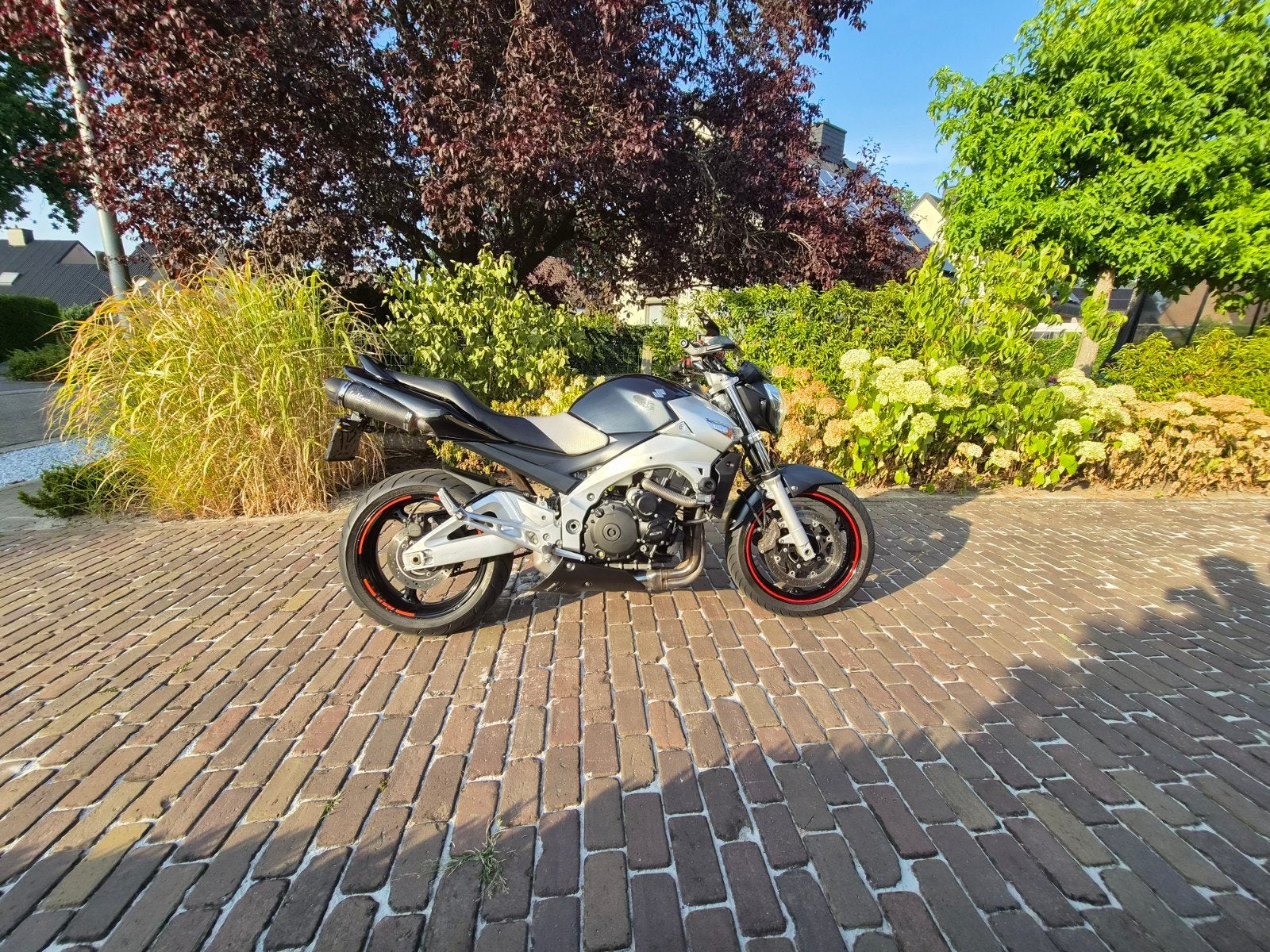 suzuki gsr 600, Ophalen