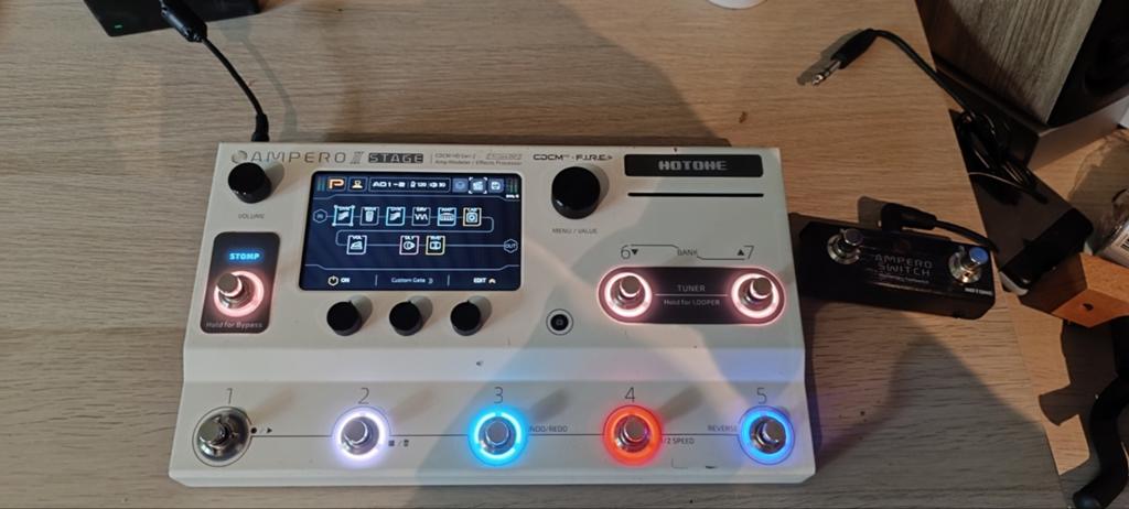Hotone ampero 2 Stage, Musique & Instruments, Effets, Enlèvement ou Envoi