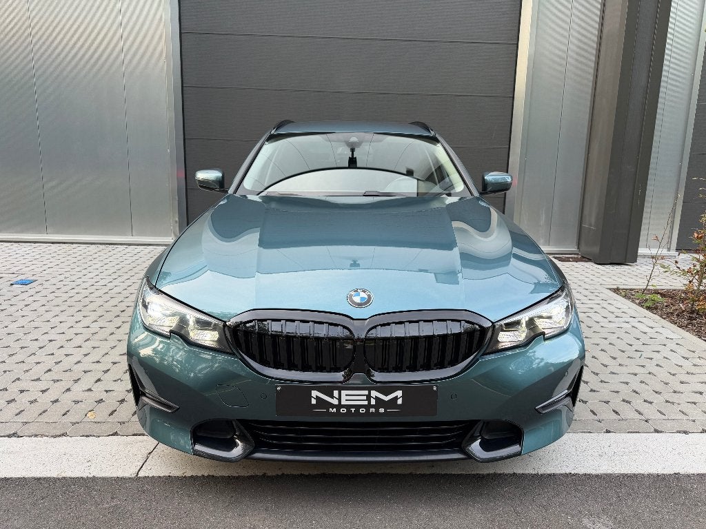 BMW Touring 318iA Sportline,GARANTIE,CARPLAY,LED,NAVI,ACC,, Autos, Achat, Euro 6, Entreprise, Entretenue par le concessionnaire