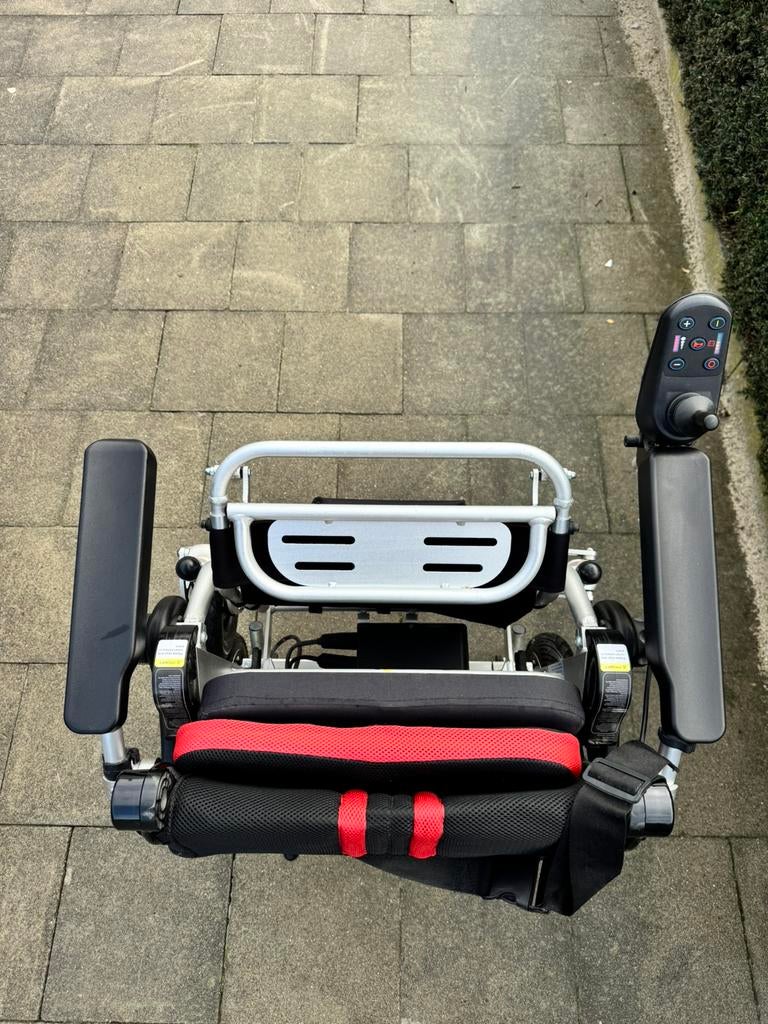 Smart Chair est un chaise roulante électrique pliable unique, Enlèvement ou Envoi, Pliant, Comme neuf, Fauteuil roulant électrique