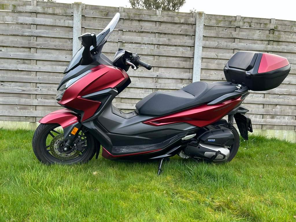Honda Forza 125 cc 2022, Scooter, Nieuw, Particulier, 125 cc