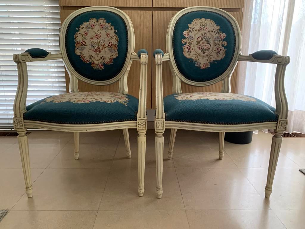 Prachtig set van 2 Louis XVI-stijl armstoelen, Antiek en Kunst, Ophalen