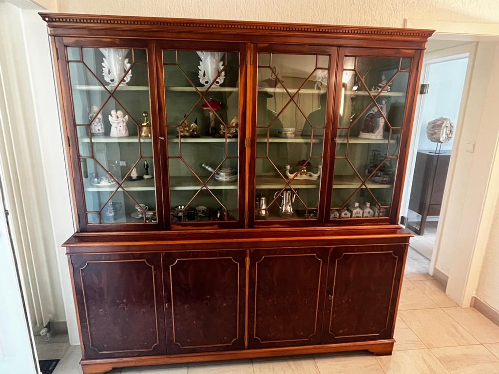 Engelse Mahonie Vitrinekast – Georgische stijl, 150 tot 200 cm, Zo goed als nieuw, 150 tot 200 cm, 25 tot 50 cm