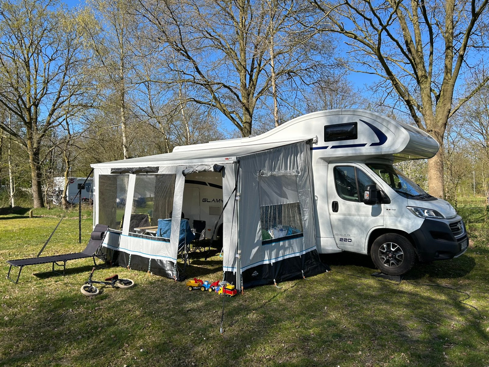 Obelink queen voortent gebruikt op fiamma s45 4m