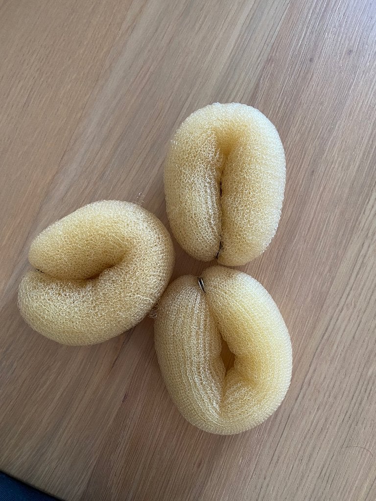 Haar donut, Bijoux, Sacs & Beauté, Beauté | Soins des cheveux, Enlèvement, Comme neuf, Épingle à cheveux