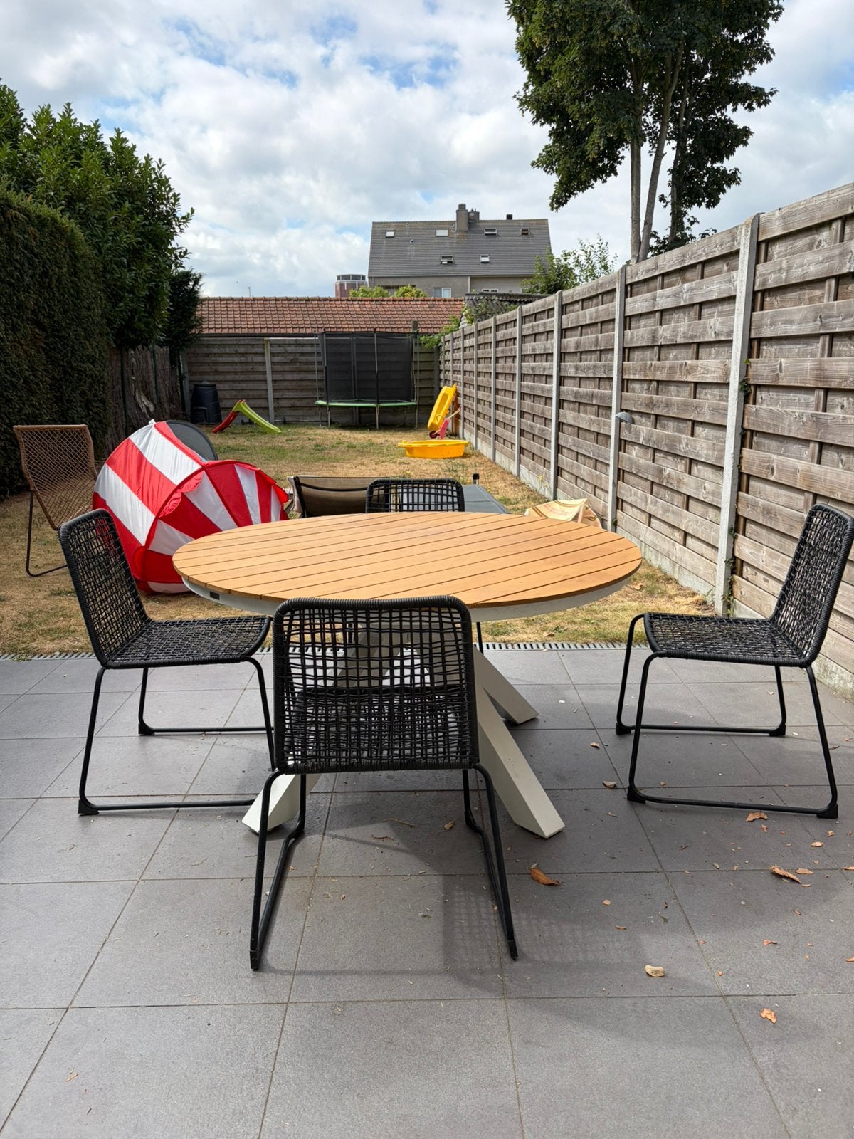 Ronde tuintafel, Ophalen, 4 zitplaatsen, Gebruikt, Eettafel