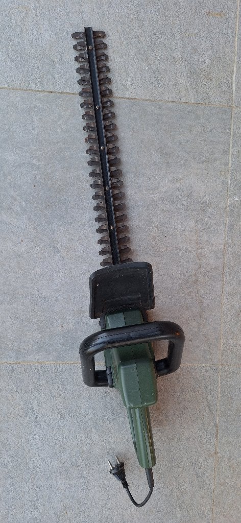 Elektrische haagschaar Black&Decker, Tuin en Terras, Heggenscharen, Ophalen