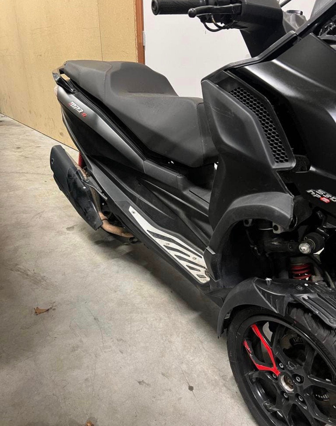 Piaggio MP3, Motos, Entreprise, Sport, 399 cm³, 12 à 35 kW