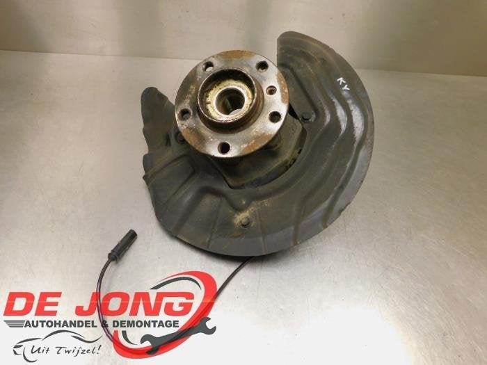 Joint avant droit d'un BMW X3, -, 3 mois de garantie, Utilisé, -