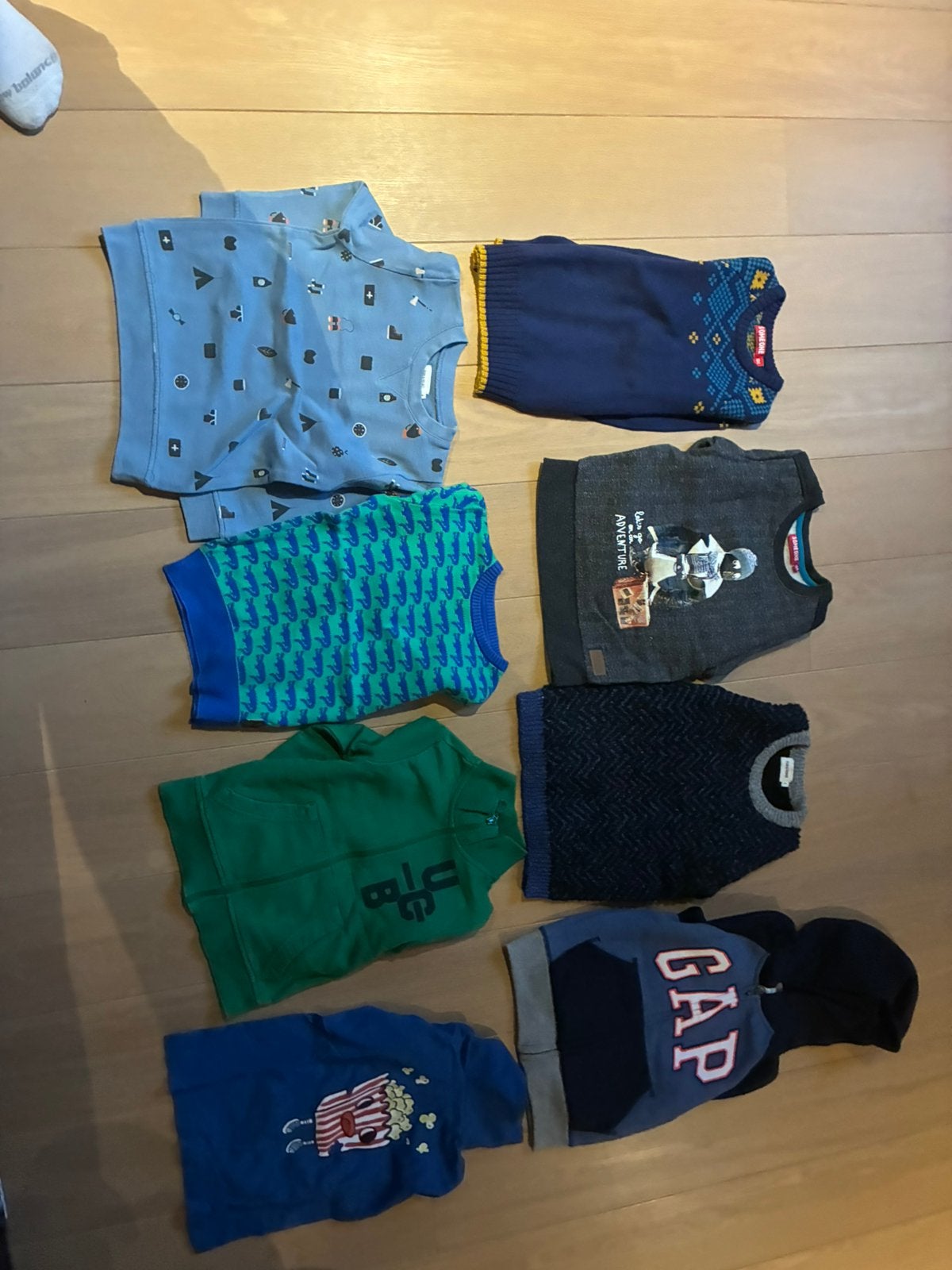 Kinder kleding  doos 2, Ophalen of Verzenden, Zo goed als nieuw, Maat 104