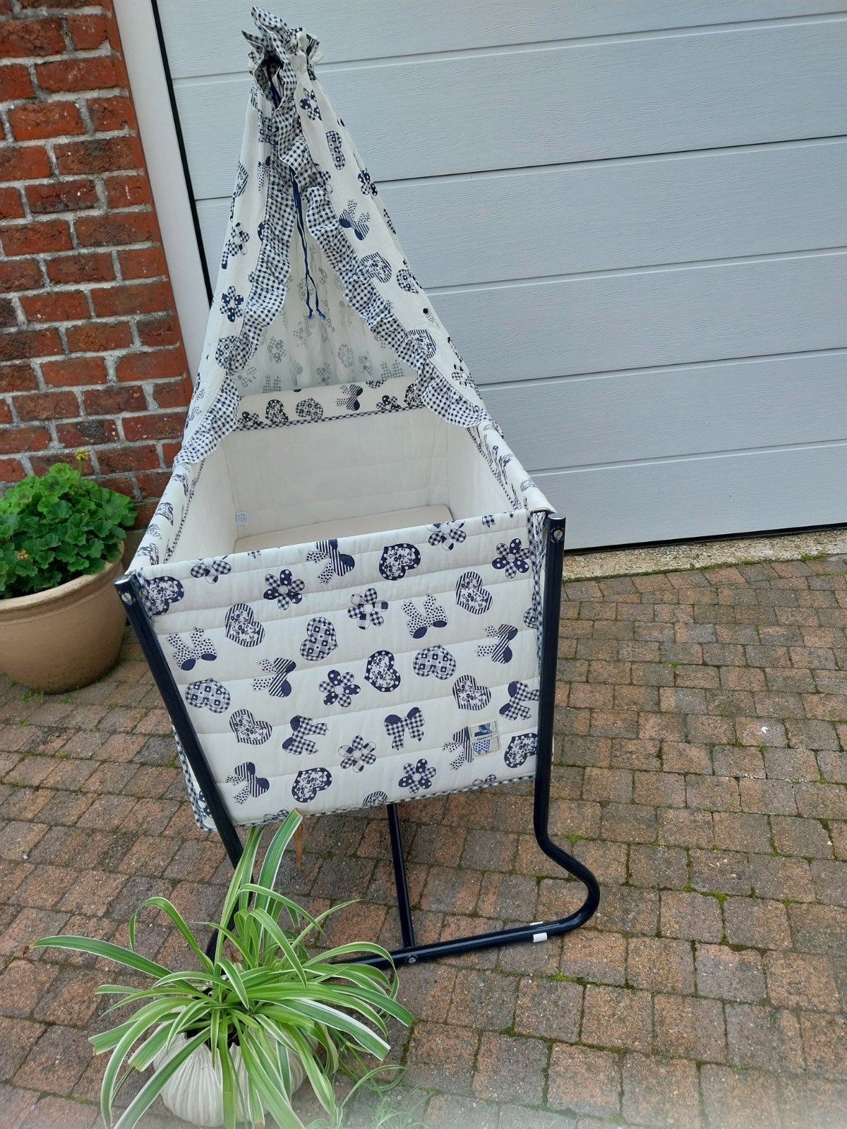 Berceau pour bébé, Enlèvement
