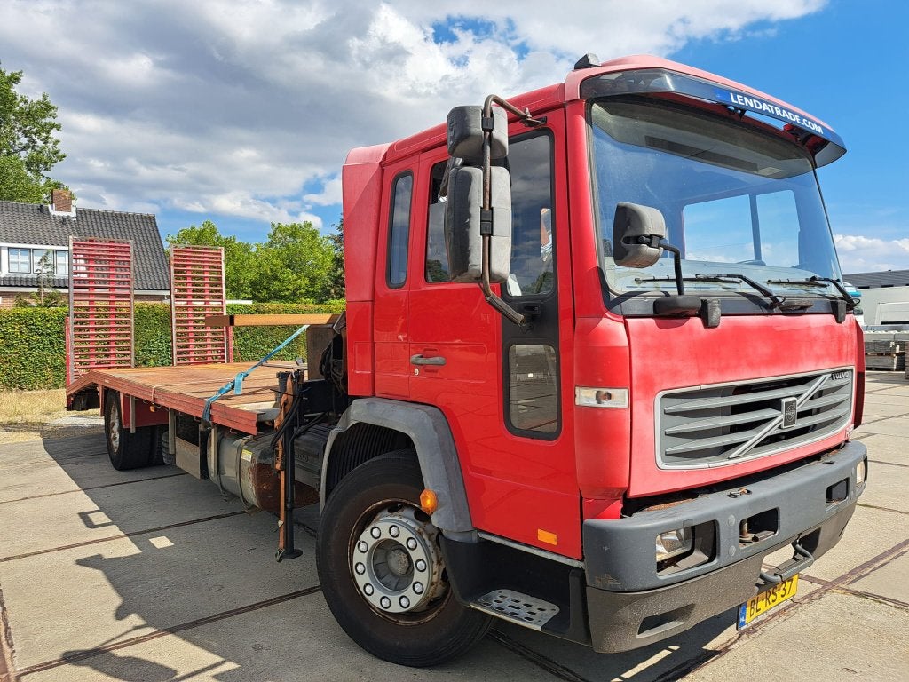 Volvo FL 220 * Lier - Ramps + HIAB 060, Achterwielaandrijving, Bedrijf, 2 zetels, Volvo