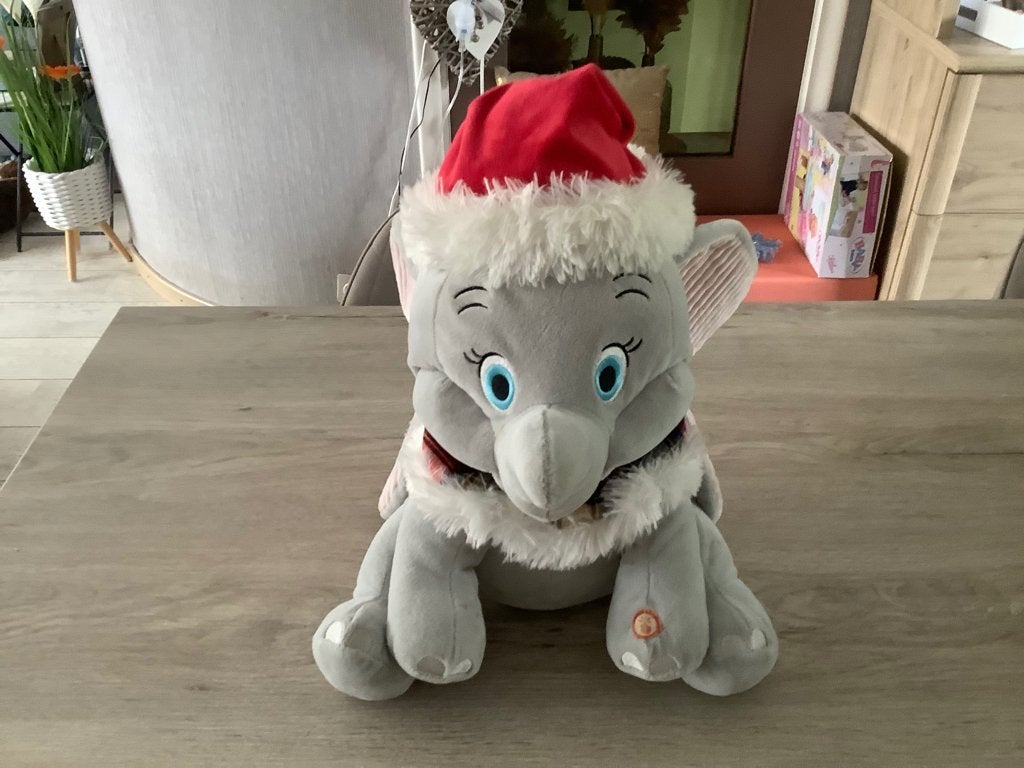 Disney Dumbo pluche Kerst character (45 cm) (Licht), Disney, Ophalen of Verzenden, Zo goed als nieuw, Middelgroot (20 tot 80 cm)