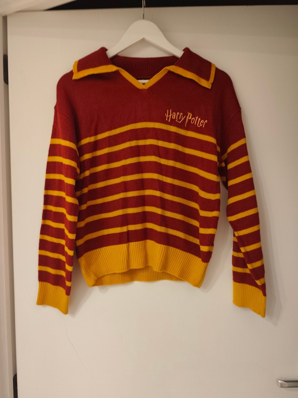 Le célèbre pull Harry Potter. Taille M, Harry Potter, Enlèvement ou Envoi, Comme neuf, Taille 38/40 (M)