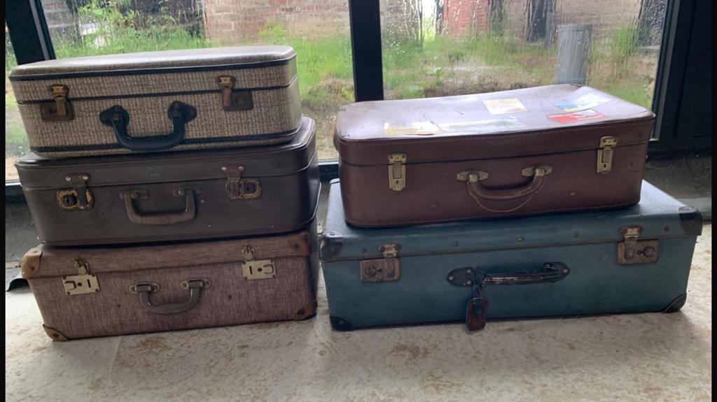 Vintage koffers voor op oldtimers/decoratie, Ophalen
