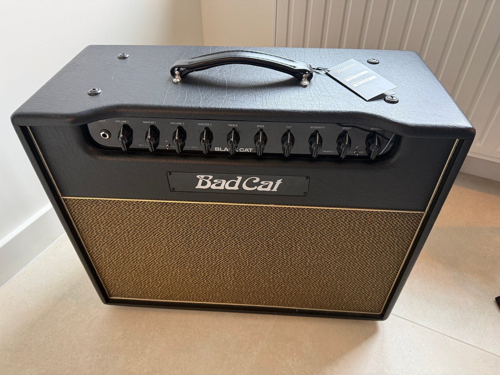 Bad cat Blackcat, Musique & Instruments, Amplis | Basse & Guitare, Comme neuf, Enlèvement