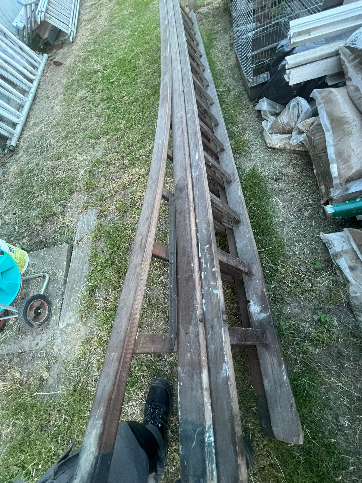 Houten ladder 3 delige, Doe-het-zelf en Bouw, Ophalen, Zo goed als nieuw, Ladder