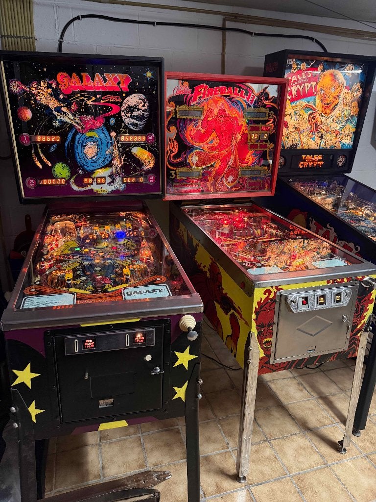 Flipper Stern Bally Data East Flipperkast, Collections, Autres marques, Flipper (jeu), Enlèvement, Utilisé