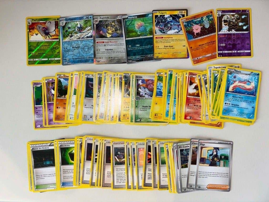 Franse pokémonkaarten, Hobby en Vrije tijd, Verzamelkaartspellen | Pokémon, Ophalen of Verzenden, Gebruikt, Meerdere kaarten, Foil