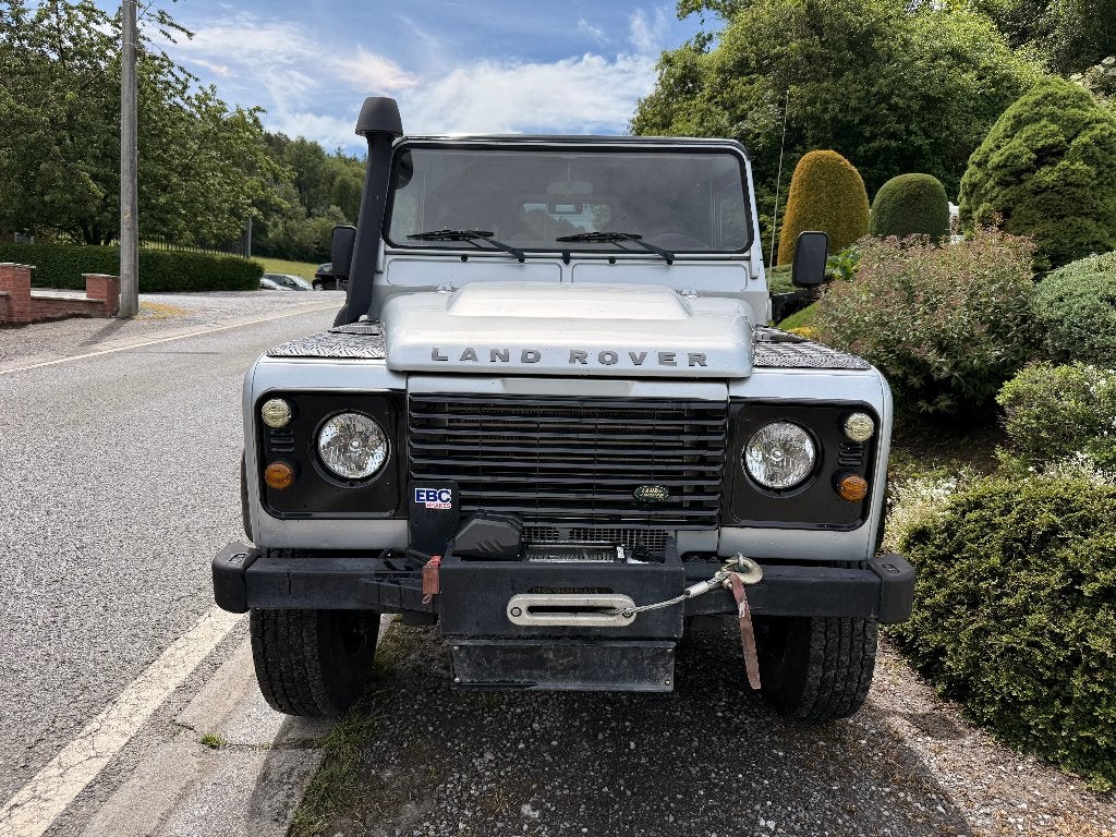 LandRover Defender 2.4 TD4 90KW Utilitaire, Auto's, Land Rover, 90 kW, Stof, Zwart, 4 cilinders