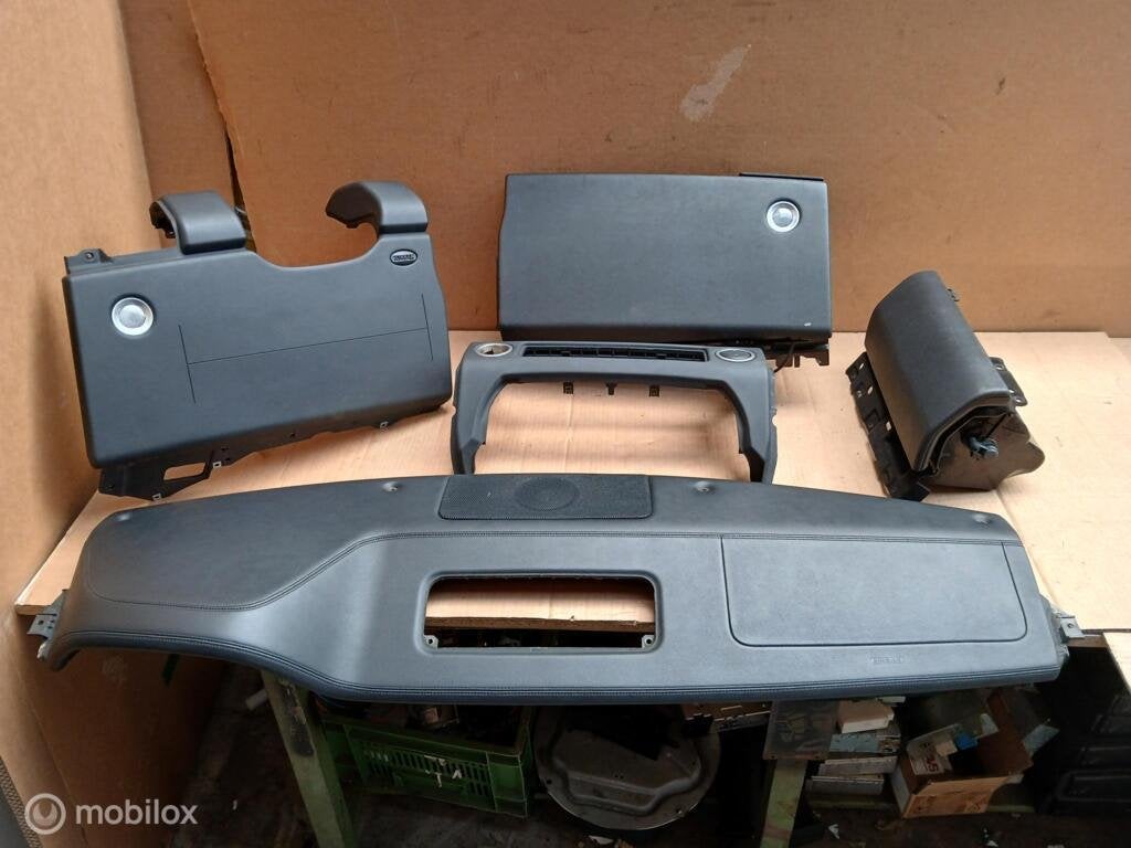 Dashboard Range Rover L322 Vogue 2006 facelift panelen zwart, Auto-onderdelen, Land Rover, Ophalen of Verzenden, Gebruikt, Land Rover