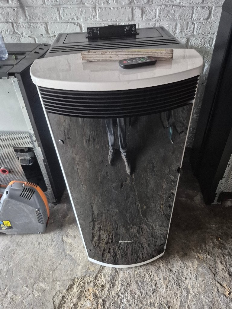 Poele a pellet exctraflame, Huis en Inrichting, Ophalen, Zo goed als nieuw