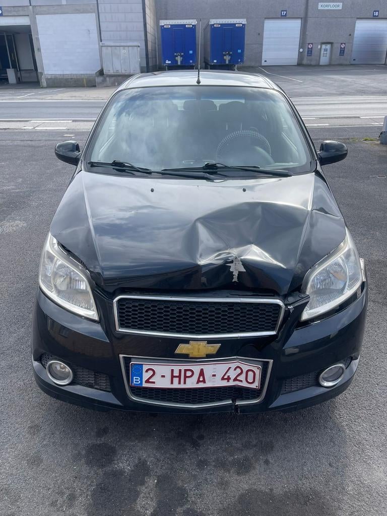 2 vernielde Chevrolet Aveo-auto's te koop.
OK 👍 motor, Auto's, Particulier, Te koop, Aveo
