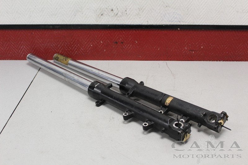 FOURCHE AVANT COMPLET Honda, Motos, Dhr. S. di Majo, Utilisé, Info@cama-motorparts.nl, P.J. Troelstraweg 8 8
3144 CX  MAASSLUIS, NL