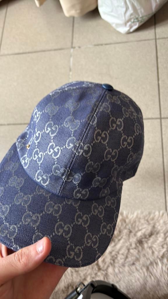 Gucci dubai bleu avec etiquette, Ophalen of Verzenden, Zo goed als nieuw, 58 of 59 cm (L, 7¼ of ⅜ inch), Pet