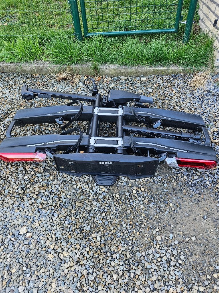 Thule epos 2, Auto diversen, Ophalen, Zo goed als nieuw, Brede banden, 2 fietsen