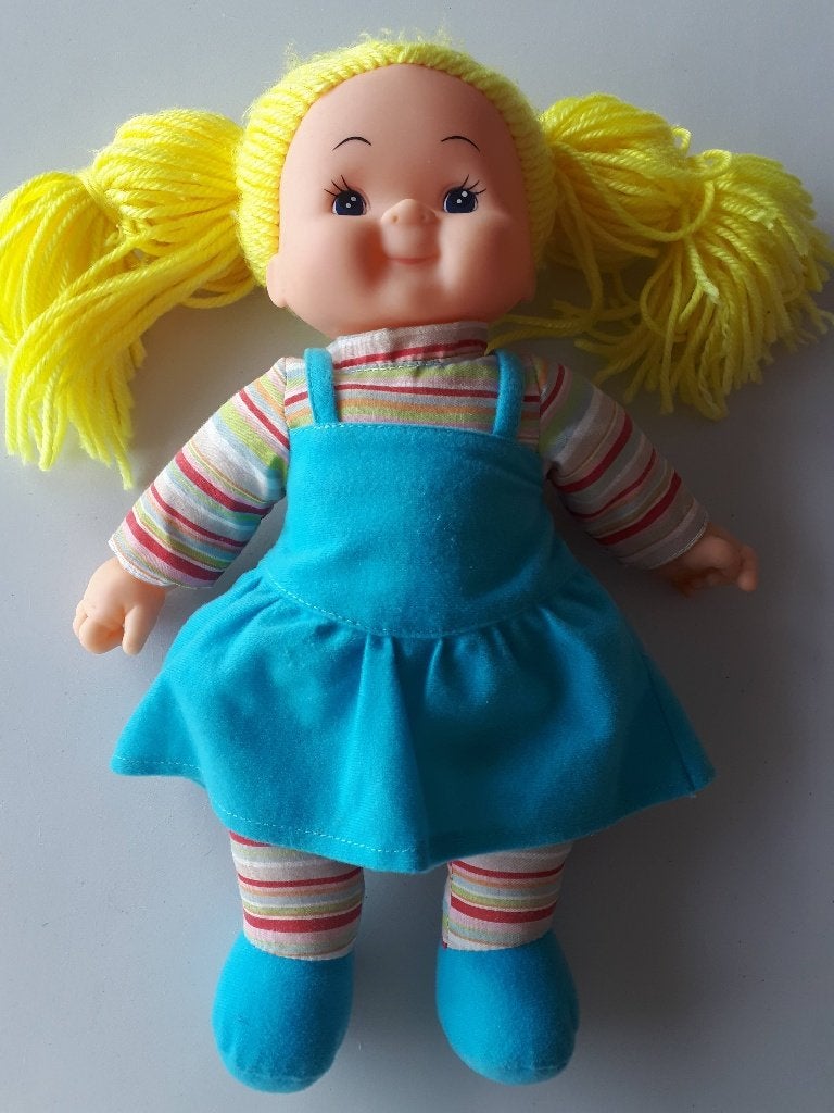 lappenpopje in stof goede staat meisje, Enfants & Bébés, Enlèvement ou Envoi, Utilisé, Baby Pop