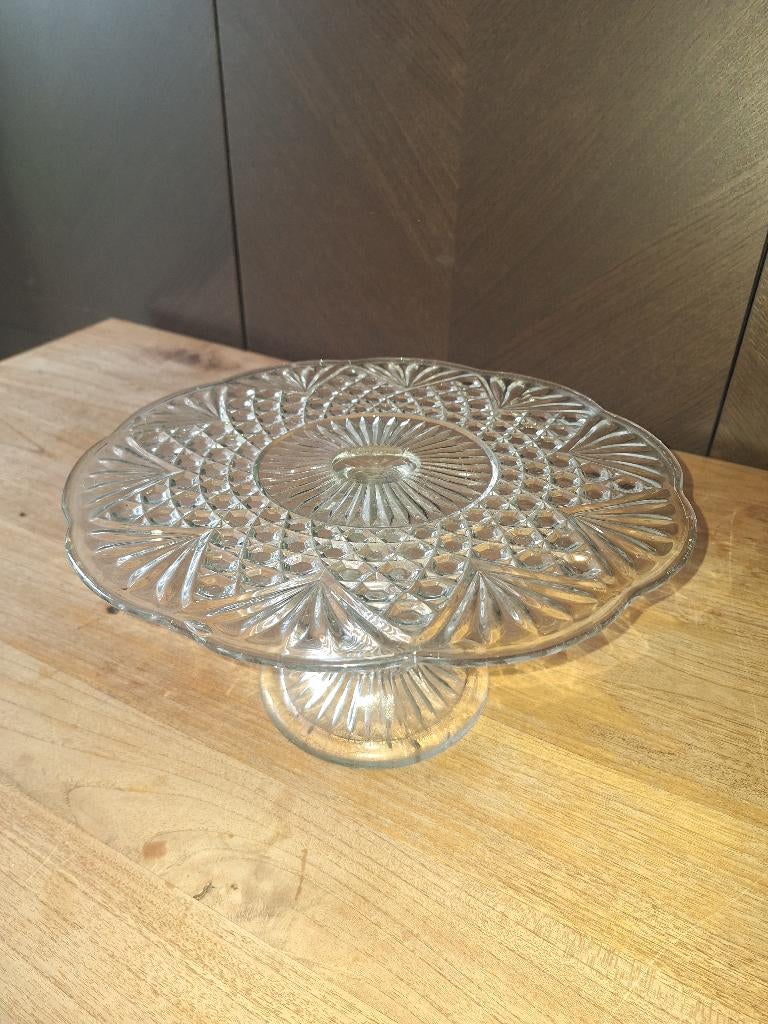 Plateau à tarte art déco, Enlèvement