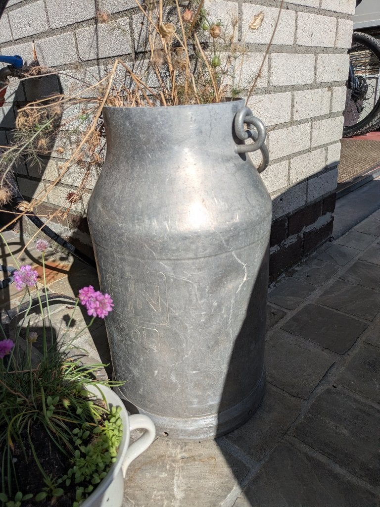 Melkkan aluminium 20 liter vintage, Ophalen